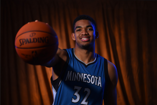 疑吸引了无 疑吸引了无