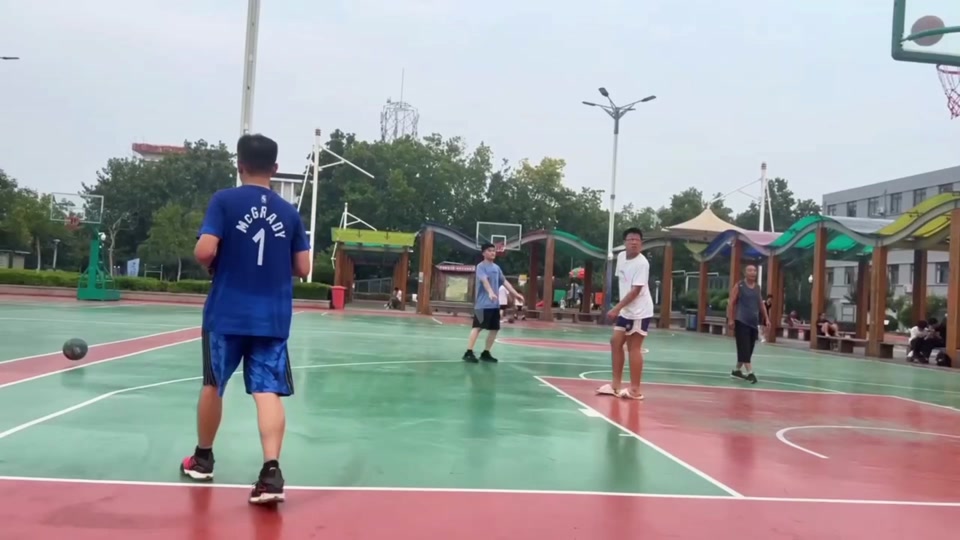 奏进行投放